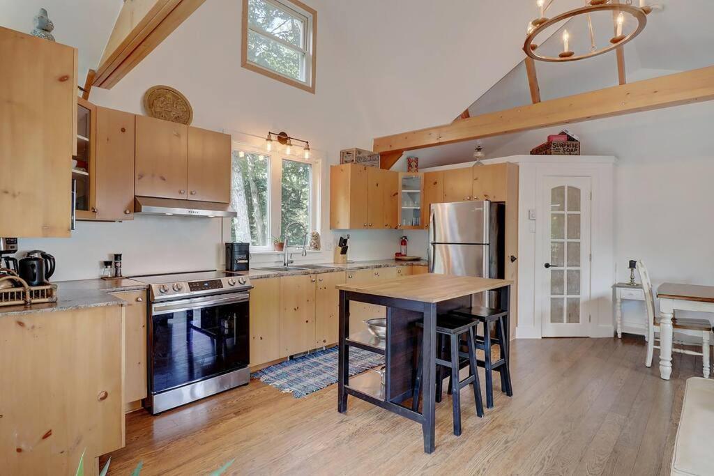 Eastern Township'S Getaway! Beach + Ski Haven Magog Eksteriør bilde
